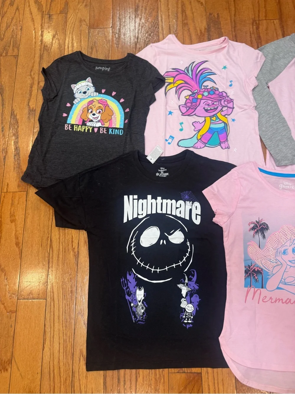 Kids 7 bundle t shirts New size 7